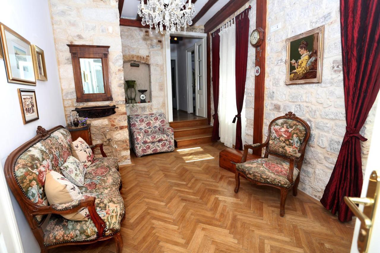 Palace Wall Residences سبليت المظهر الخارجي الصورة