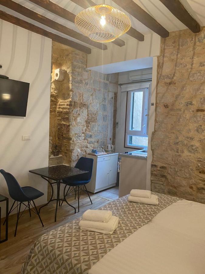 Palace Wall Residences سبليت المظهر الخارجي الصورة